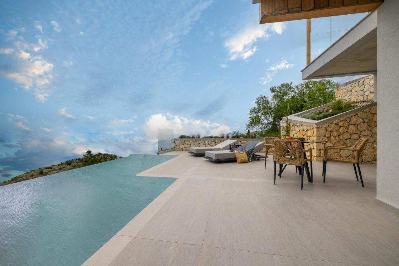 Anadeo Villas & Suites Exanthia Bagian luar foto