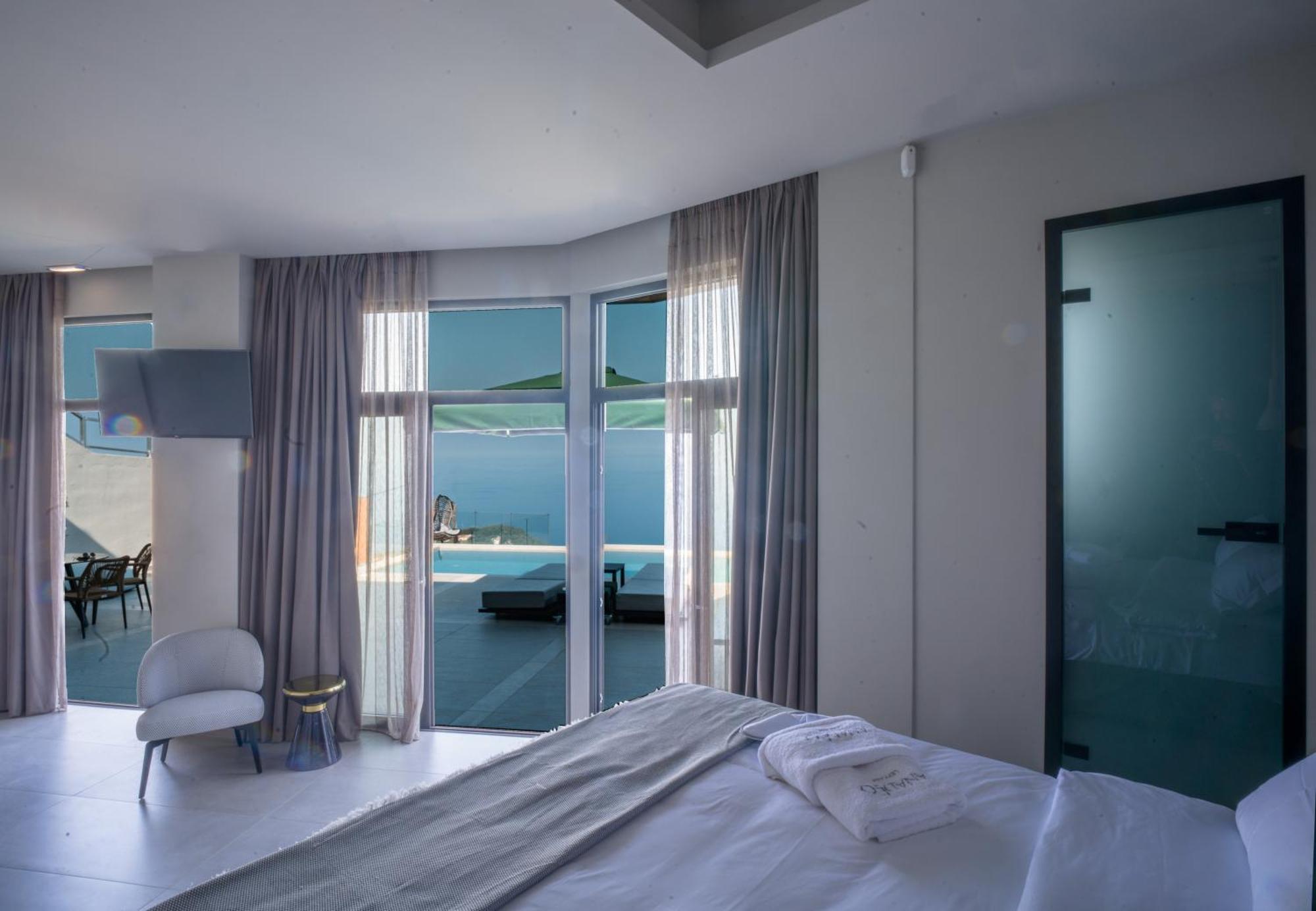 Anadeo Villas & Suites Exanthia Bagian luar foto